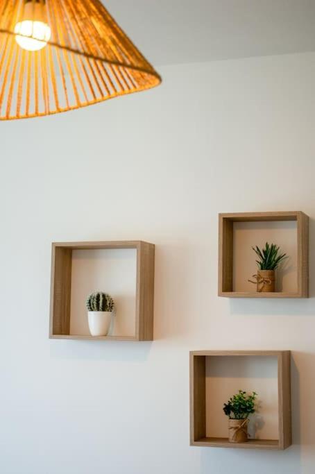 Fully Equipped Apartment With Parking 6 Beds Marseille Bagian luar foto